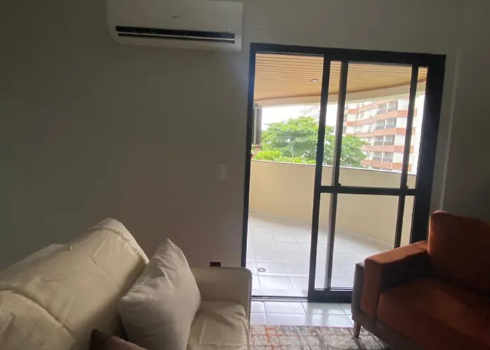 Apartamento Guarujá próximo a Praia